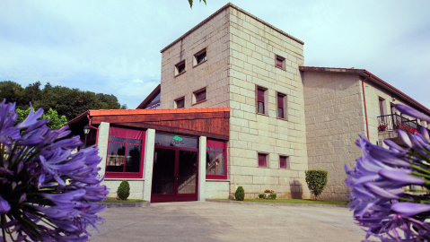 MESÓN FABAS (2)