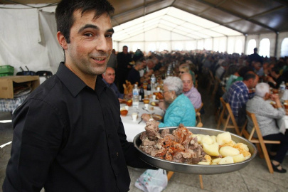 Festa da Carne de Montederramo (Fot. de Miguel Ángel - La Región) (5).jpg