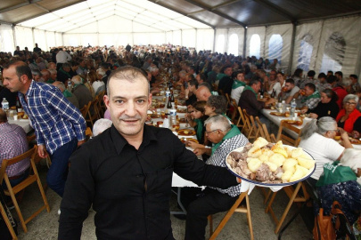 Festa da Carne de Montederramo (Fot. de Miguel Ángel - La Región) (6).jpg