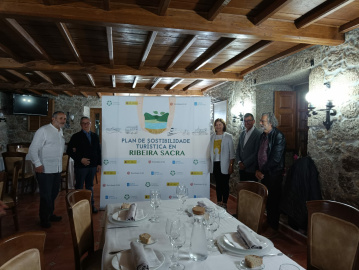 FAM-TRIP FEGATUR (1).jpg
