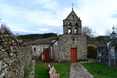 Restauración de esgrafiado en Rozavales (Monforte de Lemos) (2).jpg