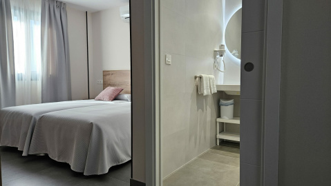 Apartamentos O Caneiro (6).jpeg