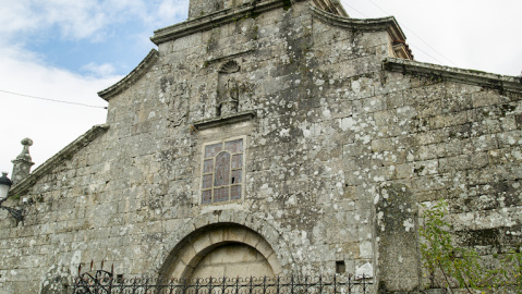 Iglesia de San Xoán de Río (1)