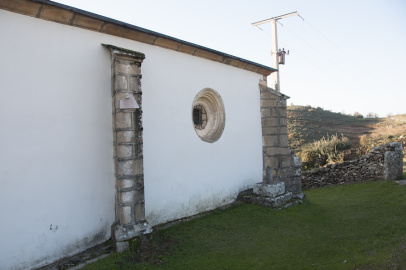 Iglesia de Santa María La Real de Cesuris (0)