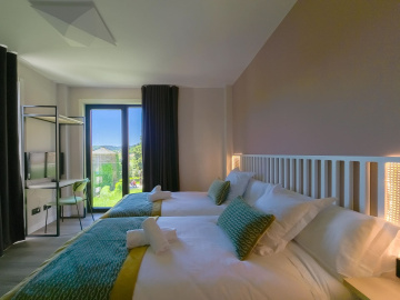 Hotel Portomarín Star (4).jpg