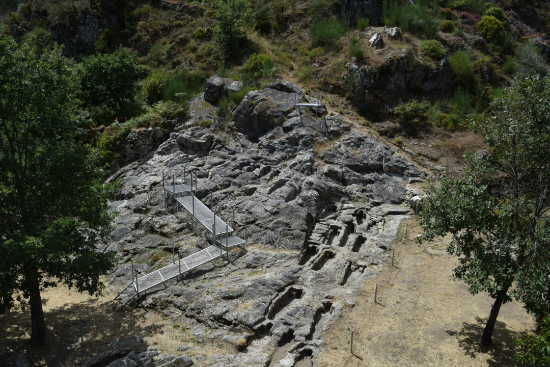 Ribeira Sacra Necrópolis de San Vítor de Barxacova