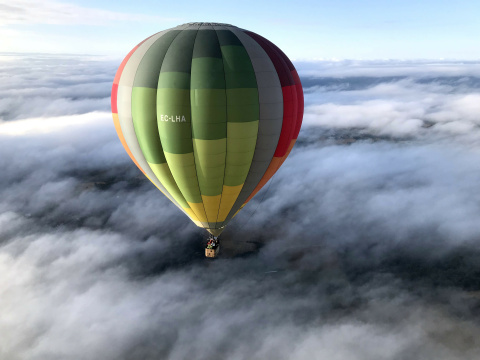 Air balloon flights in Ribeira Sacra