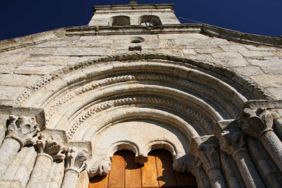 Igrexa de Santa María de Ferreiros (4).jpg