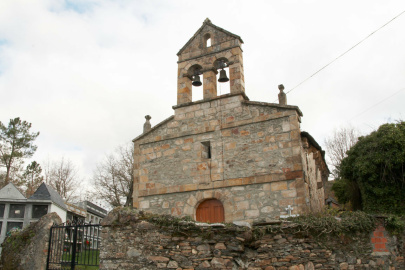 Igrexa de San Salvador de Ferreiros (4).jpg