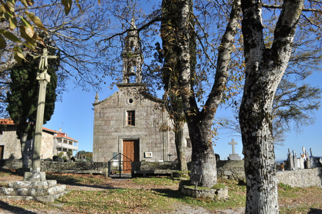 Ribeira Sacra | Iglesia de Santiago de Requeixo
