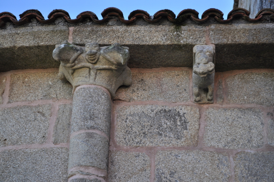 Ribeira Sacra | Iglesia de Santiago de Requeixo